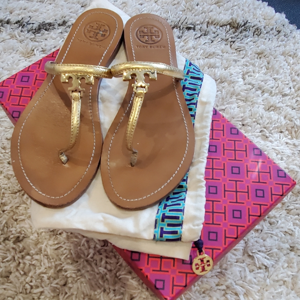 Tory Burch Gold Logo Saffino Sandle